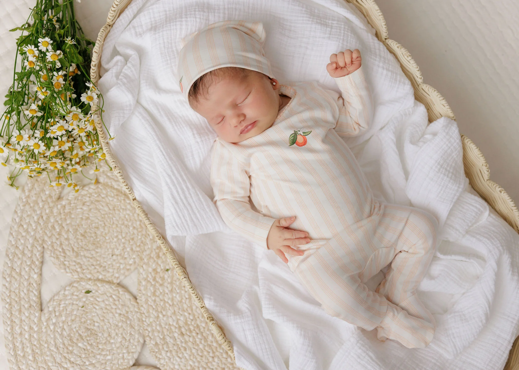 ELYS & CO PEACH FRUIT PRINT FOOTIE + BEANIE - Image 2
